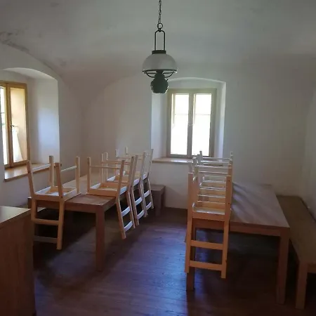 Chalupa U Stoleté Lípy šléglov Nyaraló